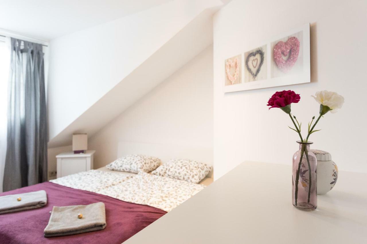 Lovely Two Level Apartment For Families Вена Экстерьер фото